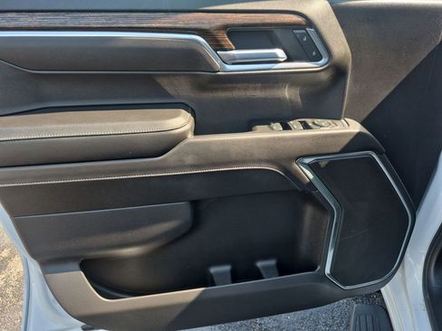 Certified 2023 GMC Sierra 1500 Elevation w/ LPO, Elevation Black Package AWD/4WD image 25