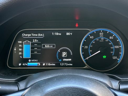 Used 2024 Nissan Leaf S FWD image 24