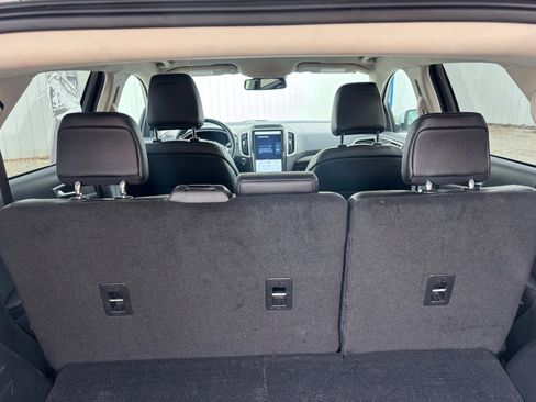 Certified 2024 Ford Edge SEL w/ Convenience Package image 7