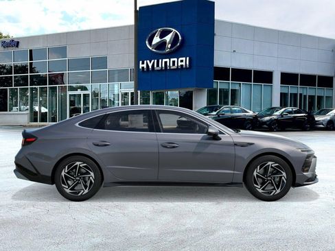 New 2026 Hyundai Sonata SEL FWD image 7