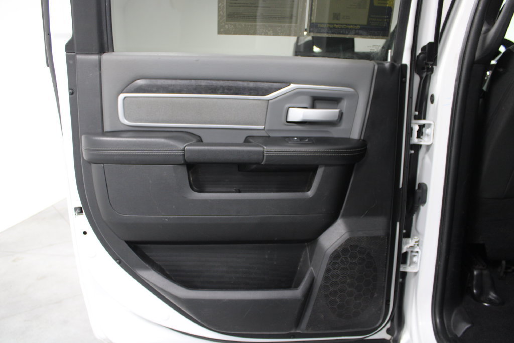 Used 2022 RAM 2500 Big Horn AWD/4WD image 19