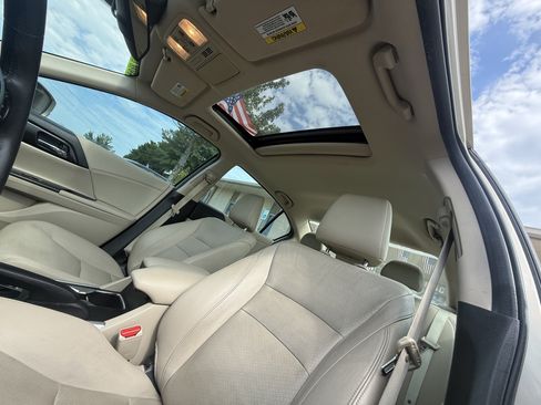 Used 2015 Honda Accord EX-L image 16