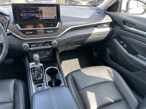 Certified 2023 Nissan Altima 2.5 SL AWD/4WD image 11