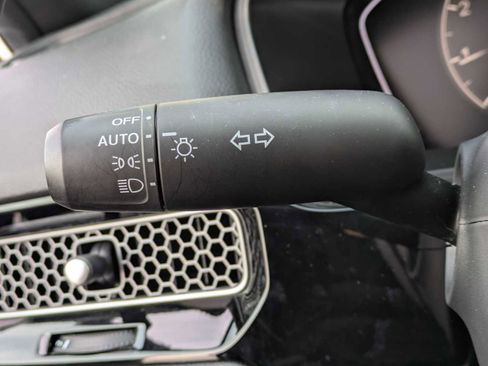 Certified 2025 Honda Civic Sport image 22