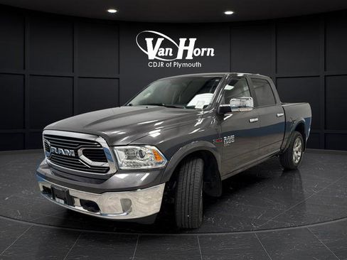 Used 2019 RAM 1500 Laramie w/ Convenience Group AWD/4WD image 3