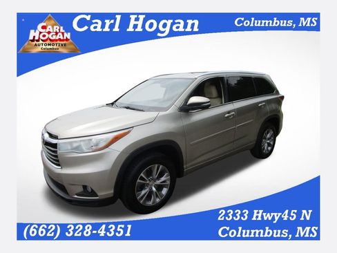 Used 2015 Toyota Highlander XLE image 1