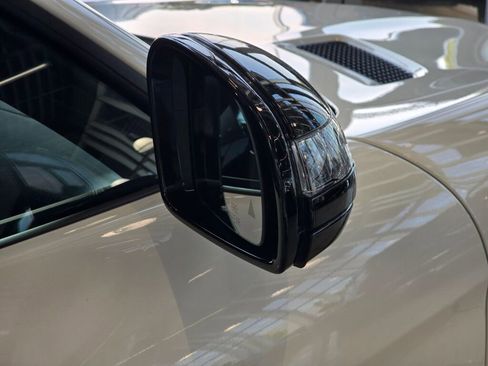 Used 2018 Mercedes-Benz AMG GT C image 25