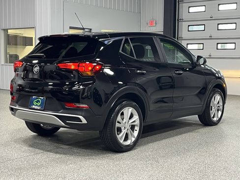 Certified 2023 Buick Encore GX Preferred w/ Cold Weather Comfort Package AWD/4WD image 4