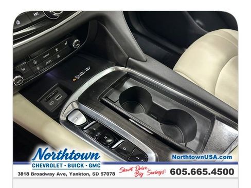 Used 2023 Buick Enclave Essence w/ Experience Buick Package image 24