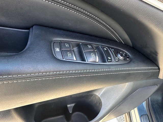 Used 2017 INFINITI QX60 Luxe w/ Premium Plus Package AWD/4WD image 21