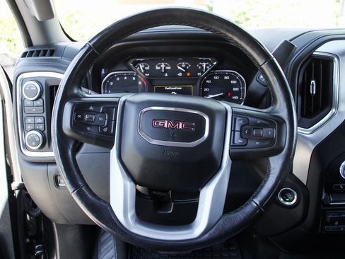 Used 2021 GMC Sierra 3500 SLE w/ SLE Value Package image 18