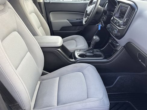 Used 2021 Chevrolet Colorado W/T w/ WT Convenience Package image 13