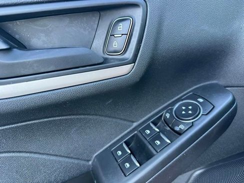 Certified 2022 Ford Escape SE image 23