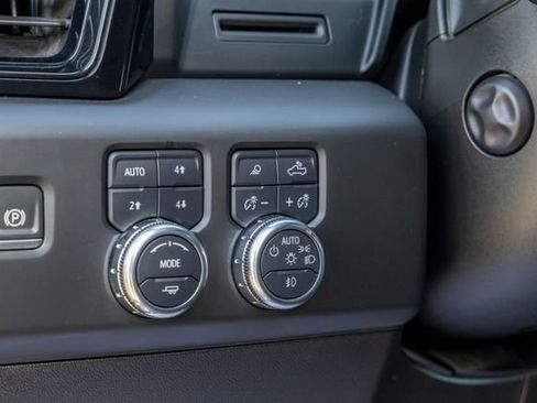 Certified 2024 GMC Sierra 1500 AT4 w/ AT4 Premium Package AWD/4WD image 25