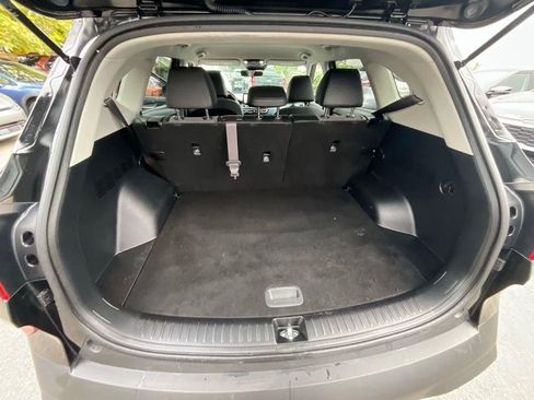 Used 2023 Kia Seltos S w/ Navigation Package image 30