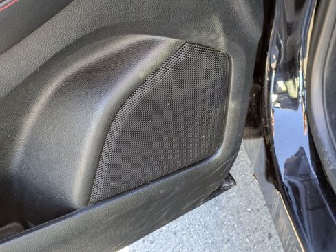 Used 2023 Ford Edge ST-Line w/ Class II Trailer Tow Package image 13