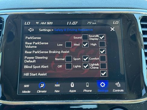 Certified 2021 Jeep Grand Cherokee Limited AWD/4WD image 22