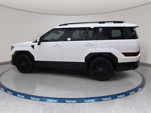 Used 2025 Hyundai Santa Fe Calligraphy image 9