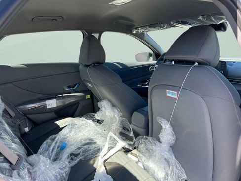 New 2026 Hyundai Elantra Sport image 18