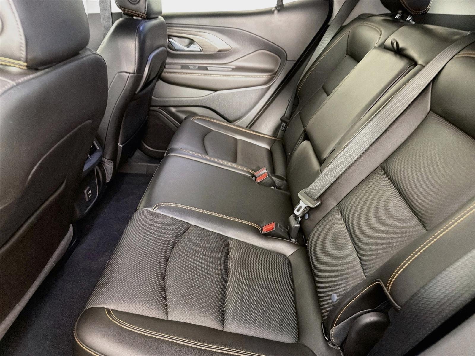 Used 2021 GMC Terrain SLT FWD image 22