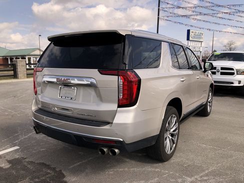 Used 2021 GMC Yukon Denali w/ Denali Premium Package image 5
