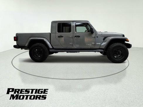 Used 2021 Jeep Gladiator Overland w/ Uconnect 4C Nav & Sound Group AWD/4WD image 7