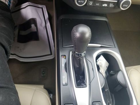 Used 2018 Acura RDX AWD image 19