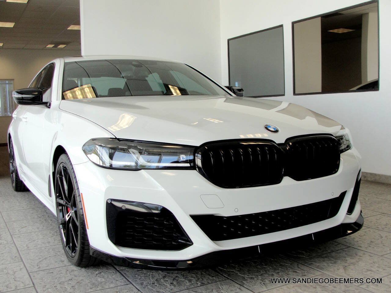 Used 2023 BMW 540i w/ M Sport Package RWD image 46