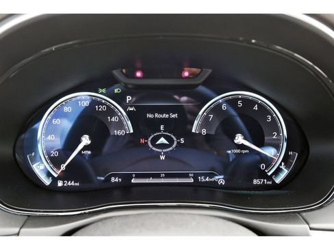 Used 2025 Genesis GV70 2.5T Sport Prestige w/ Sport Prestige Package image 16