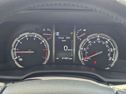 Used 2024 Toyota 4Runner TRD Off-Road Premium w/ Off Road Premium Plus Package AWD/4WD image 23