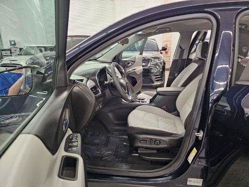 Used 2021 Chevrolet Equinox LS w/ LS Convenience Package FWD image 8