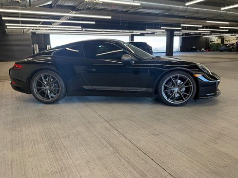 Certified 2018 Porsche 911 Carrera T RWD image 5