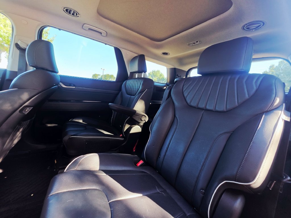 Used 2023 Hyundai Palisade Limited AWD/4WD image 31