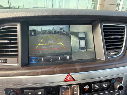 Used 2018 Genesis G80 3.8 w/ Option Group 03 RWD image 13