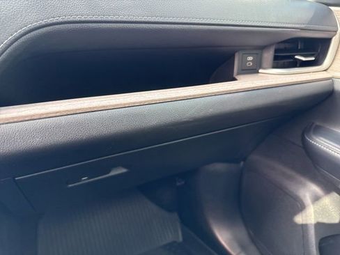 Used 2024 Toyota Grand Highlander AWD image 24