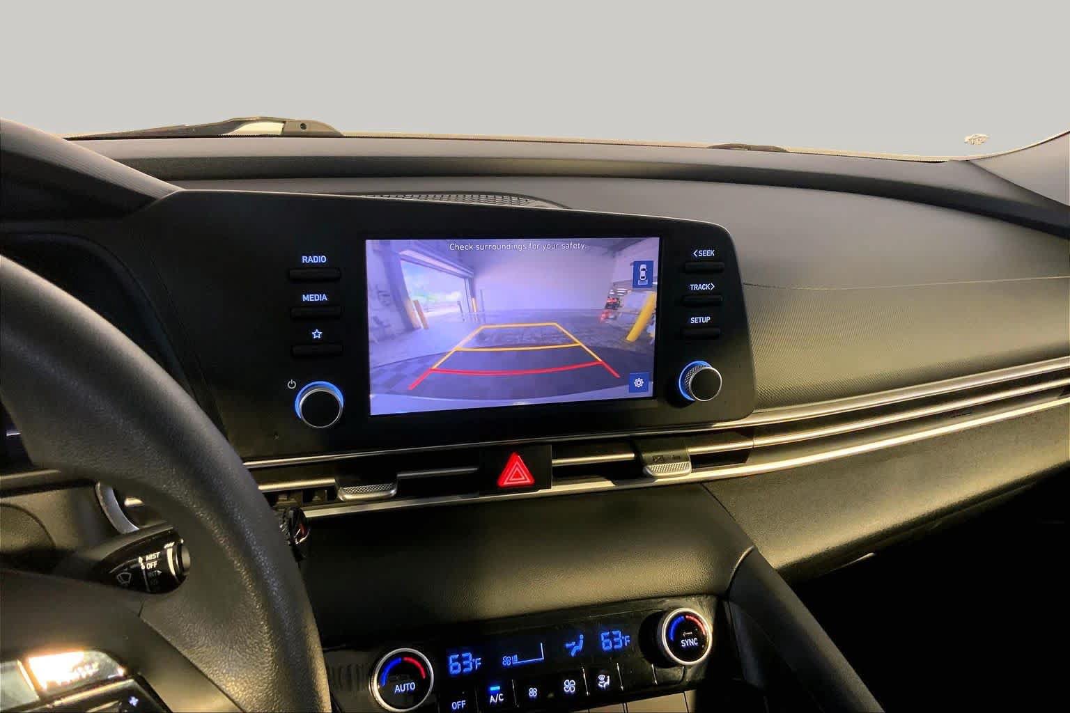 Used 2023 Hyundai Elantra SEL FWD image 29