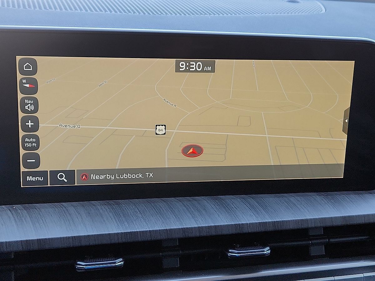 Used 2023 Kia Telluride EX w/ EX Captain's Chair Package FWD image 9