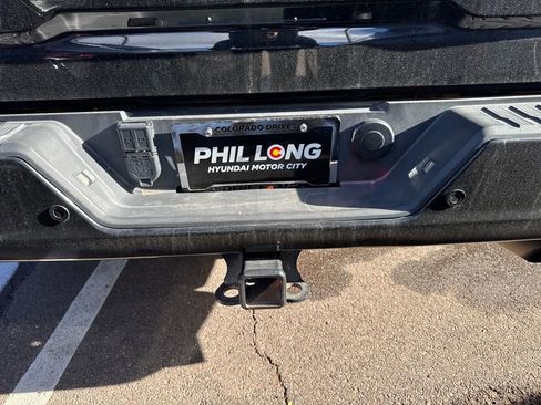 Used 2022 Chevrolet Silverado 2500 LTZ w/ LTZ Plus Package image 5