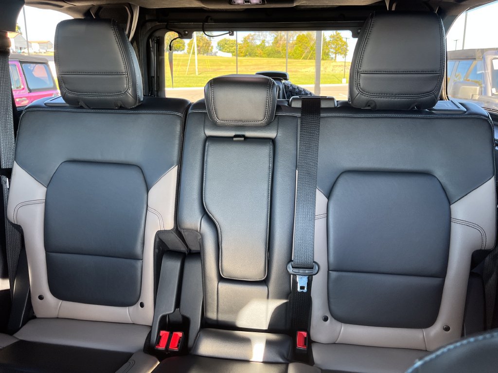 Used 2022 Ford Bronco Wildtrak AWD/4WD image 13