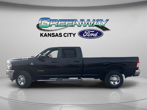 Used 2022 RAM 2500 Big Horn image 4