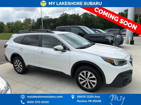 Used 2022 Subaru Outback Premium AWD/4WD image 9