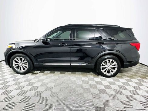 Used 2020 Ford Explorer XLT w/ Equipment Group 202A image 4