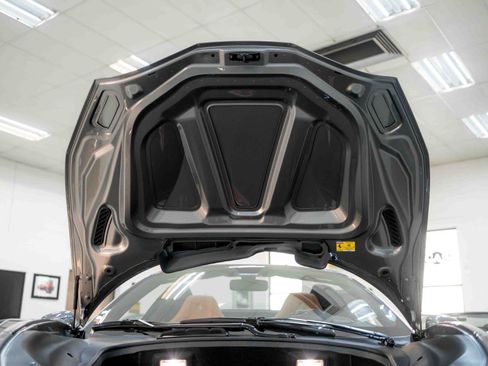 Used 2018 Ferrari 488 Spider image 89