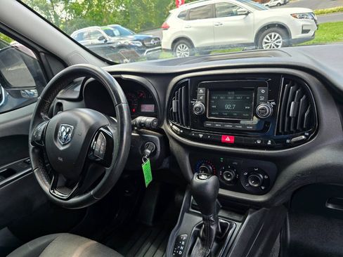 Used 2015 RAM ProMaster City Tradesman SLT w/ Rear Back-up Camera Group FWD image 32