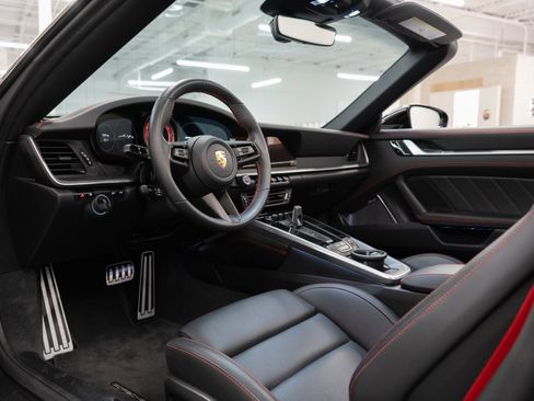 Used 2021 Porsche 911 Turbo S image 13