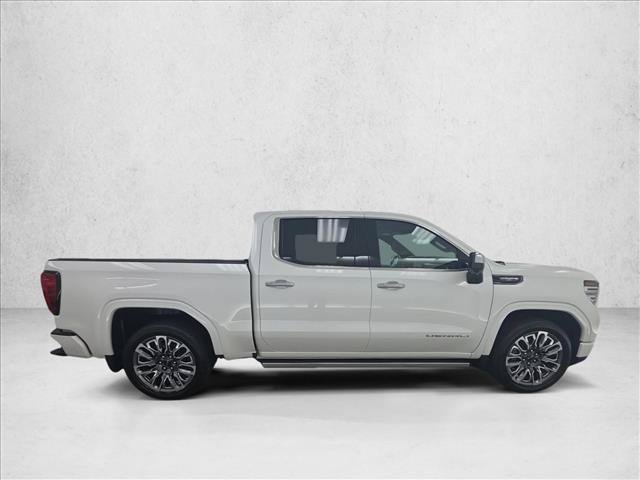 Used 2025 GMC Sierra 1500 Denali Ultimate AWD/4WD image 4