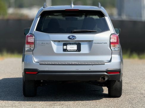 Used 2018 Subaru Forester 2.5i Premium AWD/4WD image 4