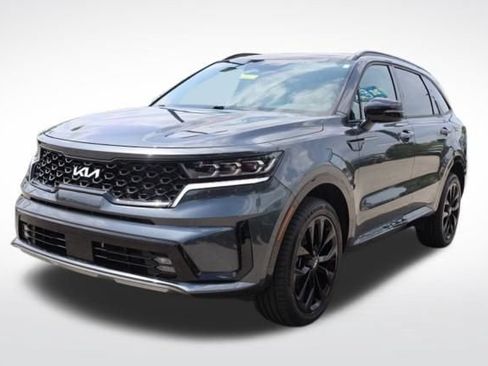 Used 2023 Kia Sorento SX AWD/4WD image 6