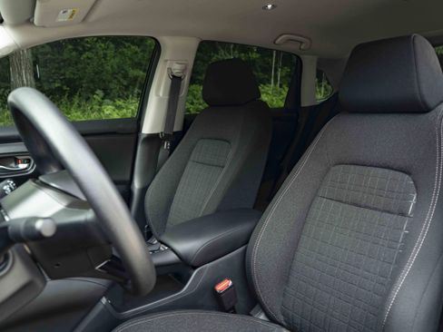 Used 2026 Honda HR-V LX image 17