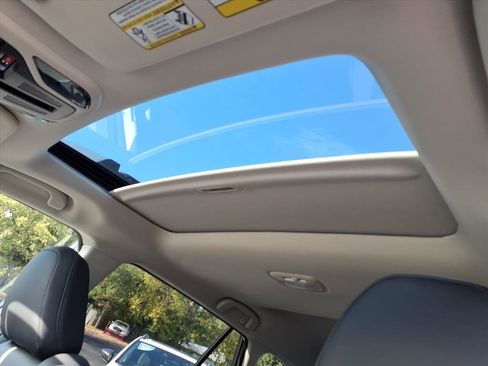 New 2025 Subaru Outback Touring XT image 8